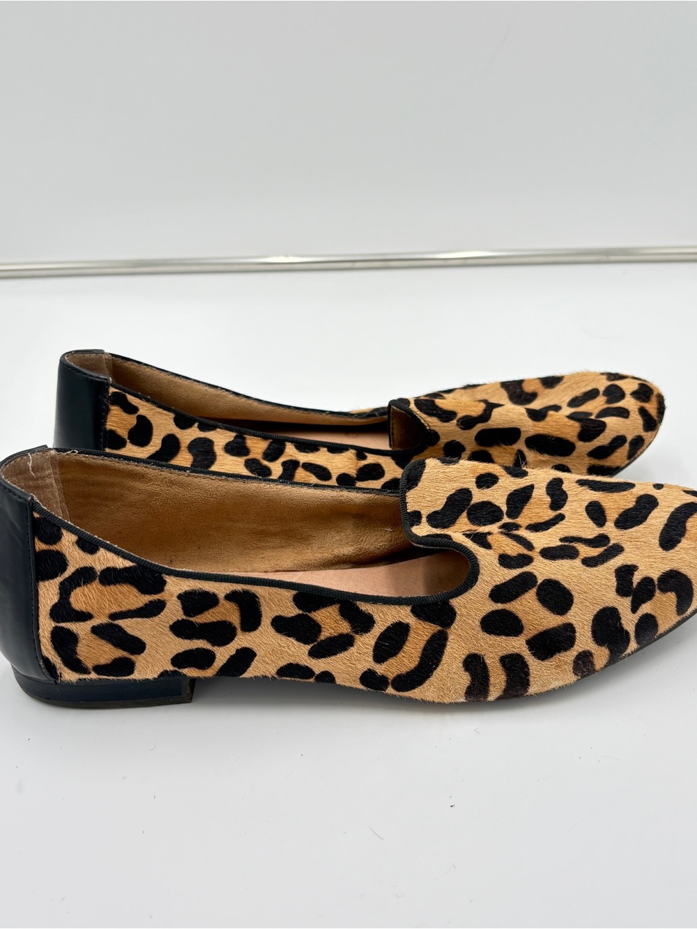 Adam Tucker Me Too Yale Real Fur Leopard Calf Hair Loafers Flats Women’s Size 13
